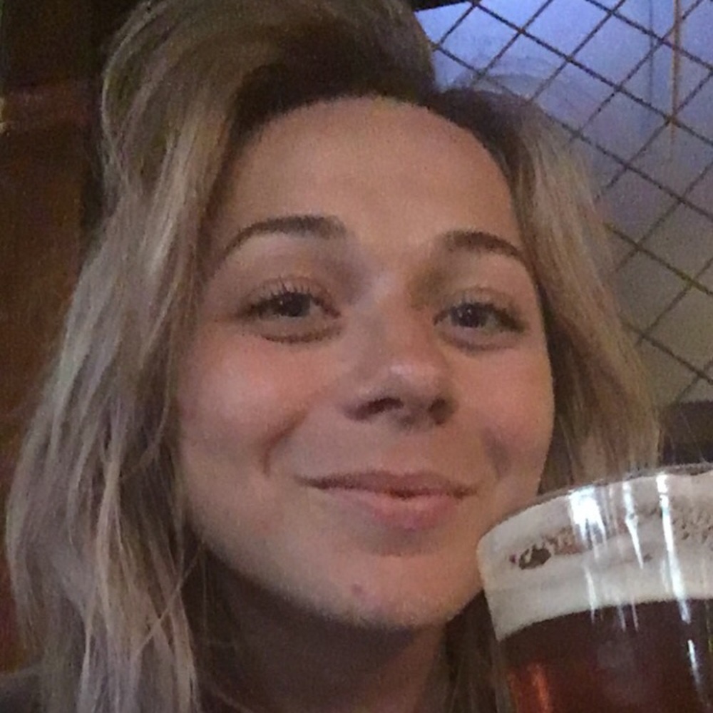 Meet your Posher, Nicole